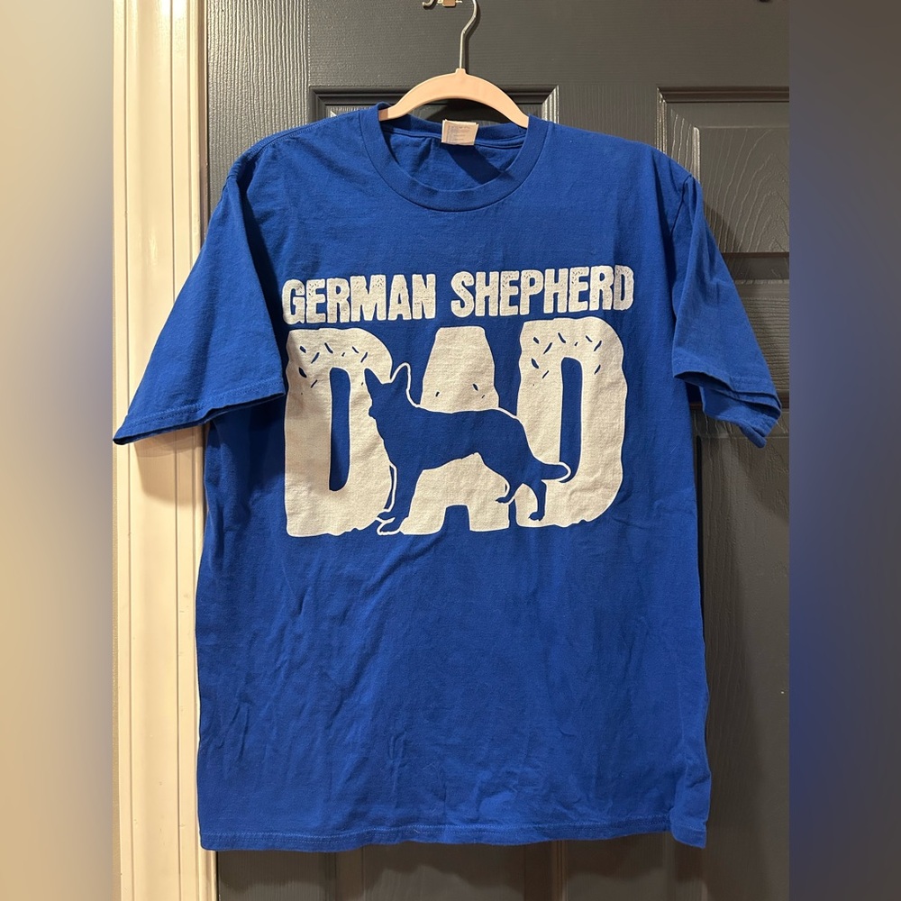 NWOT - German Shepherd Dad T shirt size large